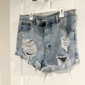 One Teaspoon Outlaws Distressed Denim Shorts - Light Blue